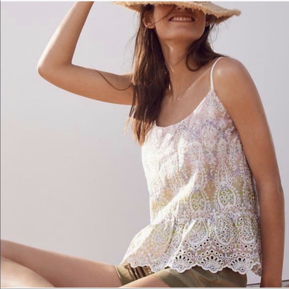 Feather Bone Eyelet Crossover Tank Top Size 4